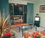 Stylish Living in Surfers Paradise - Gold Coast Accommodation